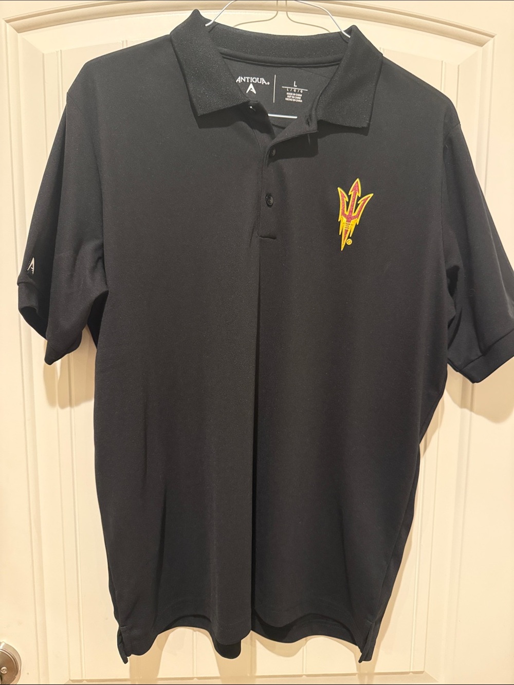 Antigua Men’s ASU Black Polo with Gold and Red Trident Crest